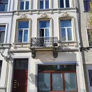 https://studio-alicia-idealement-situe.brusselshotelsbook.com
