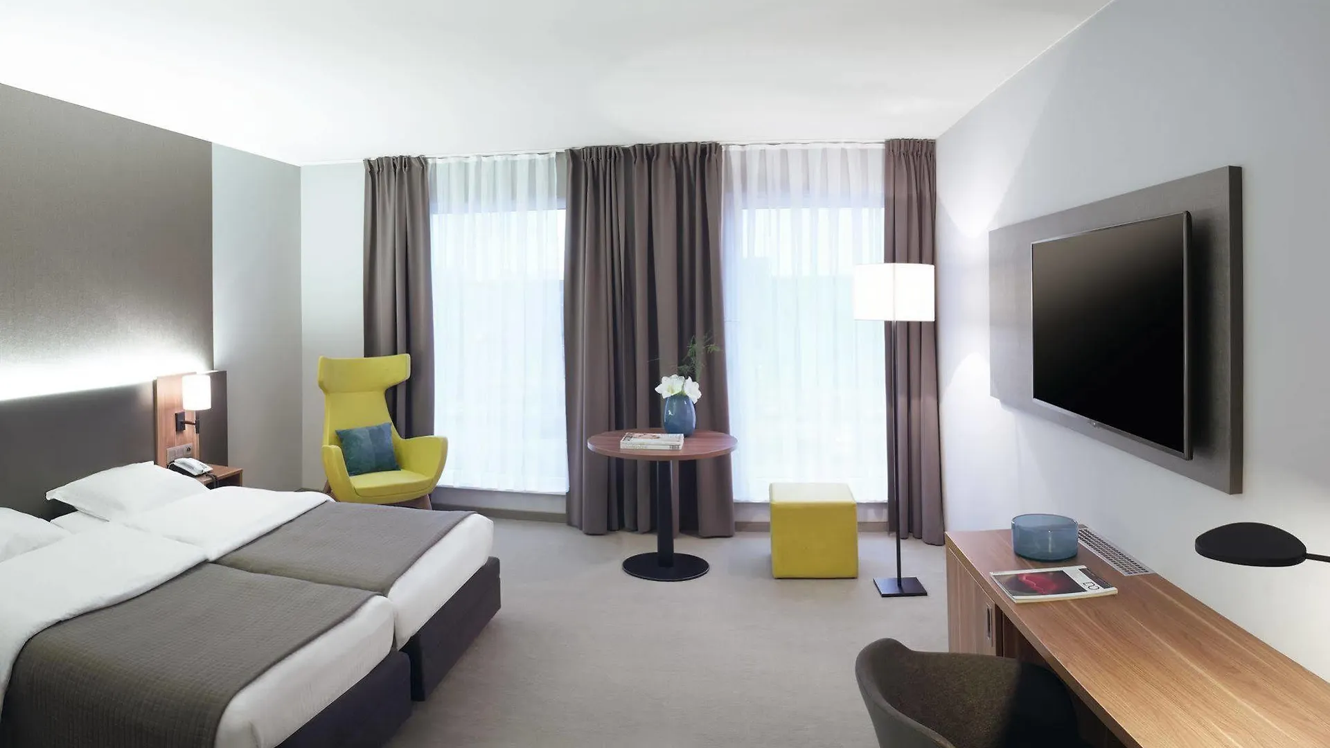 Hotel Drie Eiken Edegem 4*,